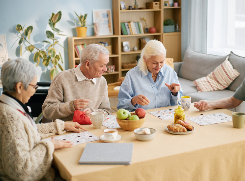 senior living dining
